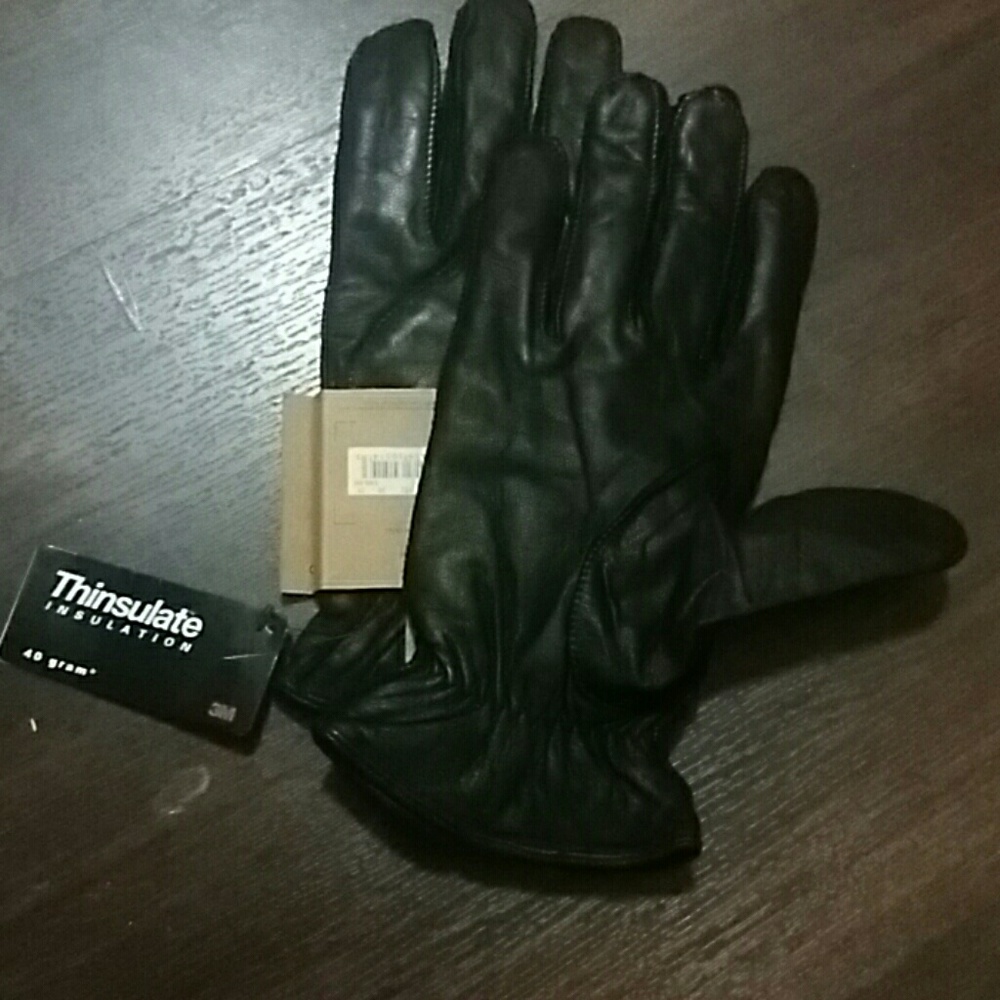Gloves - Picture 4 of 4